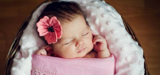 младенец девочка во сне